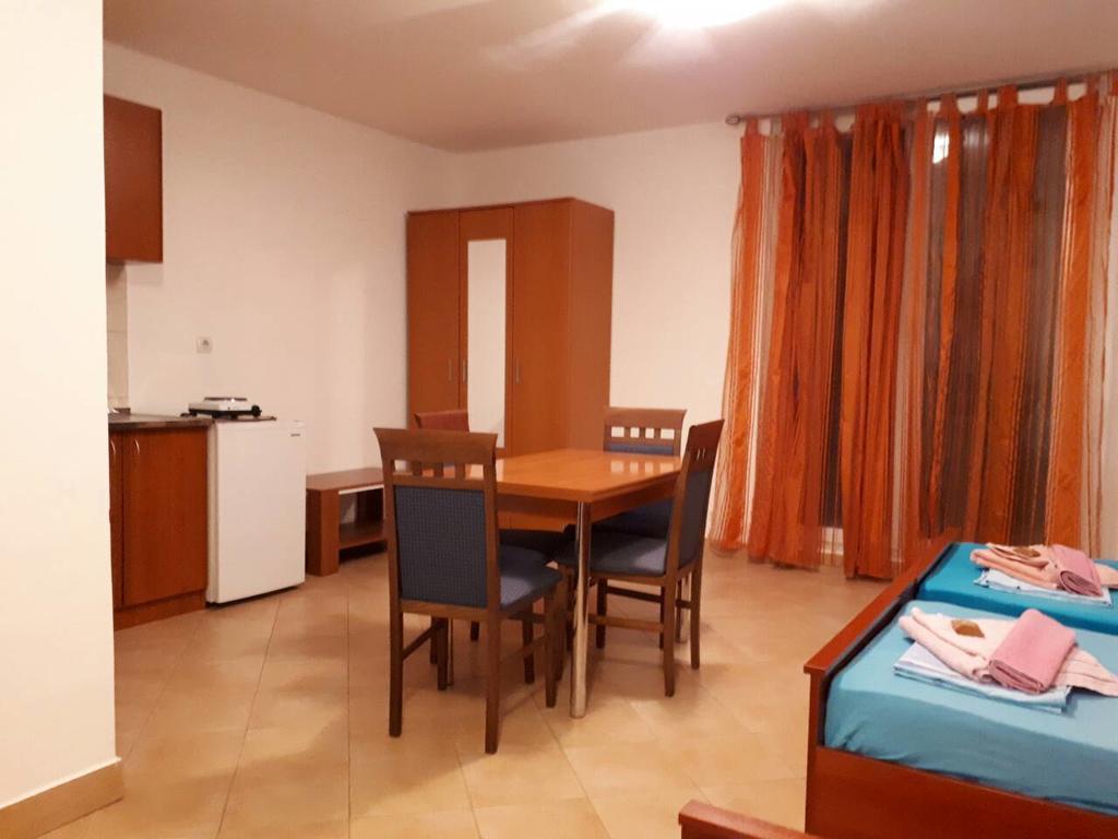Apartments Scorpio Kotor Ngoại thất bức ảnh